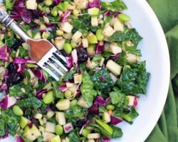 Super Raw Power Salad // The Spicy RD