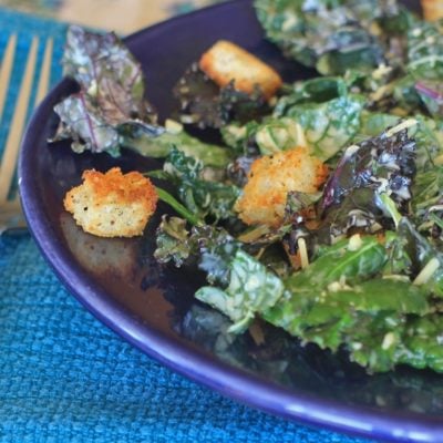 Kale Caesar Salad//The Spicy RD