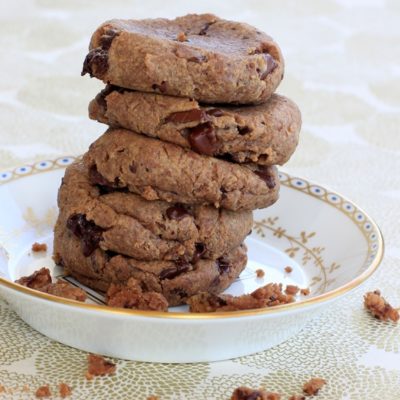Dark Chocolate Chunk Pecan Love Bites//The Spicy RD