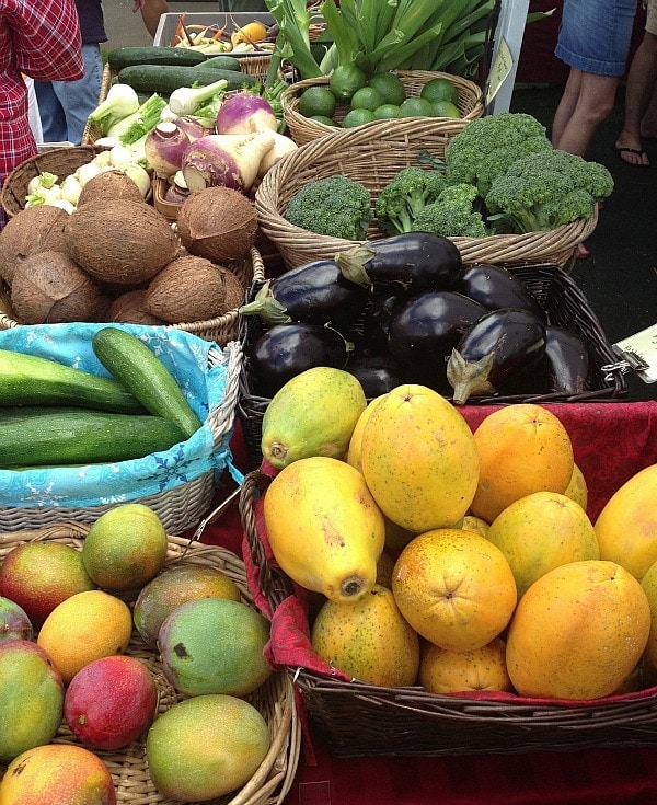 Fruits and Veggies at the Waimea Farmers Market, The Big Island, Hawaii // The Spicy RD