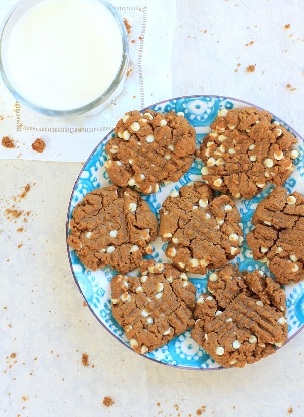 Peanut Butter Sweetpotato Teff Cookies // The Spicy RD