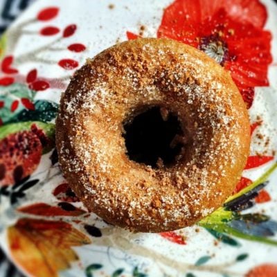SO good! Spiced Apple Cider Doughnuts ~ gluten free and vegan | Get the recipe @thespicyrd www.eastewart.com