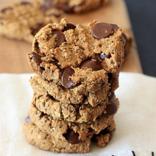 Cookies for breakfast! Oatmeal Peanut Butter Chia Chocolate Chip Breakfast Cookies {gluten-free, vegan, low FODMAP}