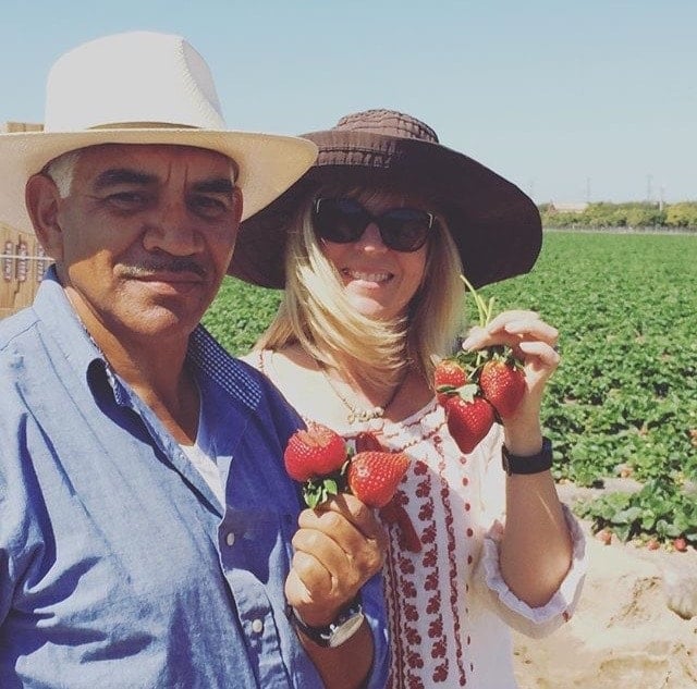 Happiness is hanging out in a California Strawberry field with a strawberry farmer! | Sponsored post at The Spicy RD