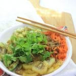 Salmon Power Bowl w/ SunGold Kiwifruit Ponzu Sauce & Cilantro #sponsored