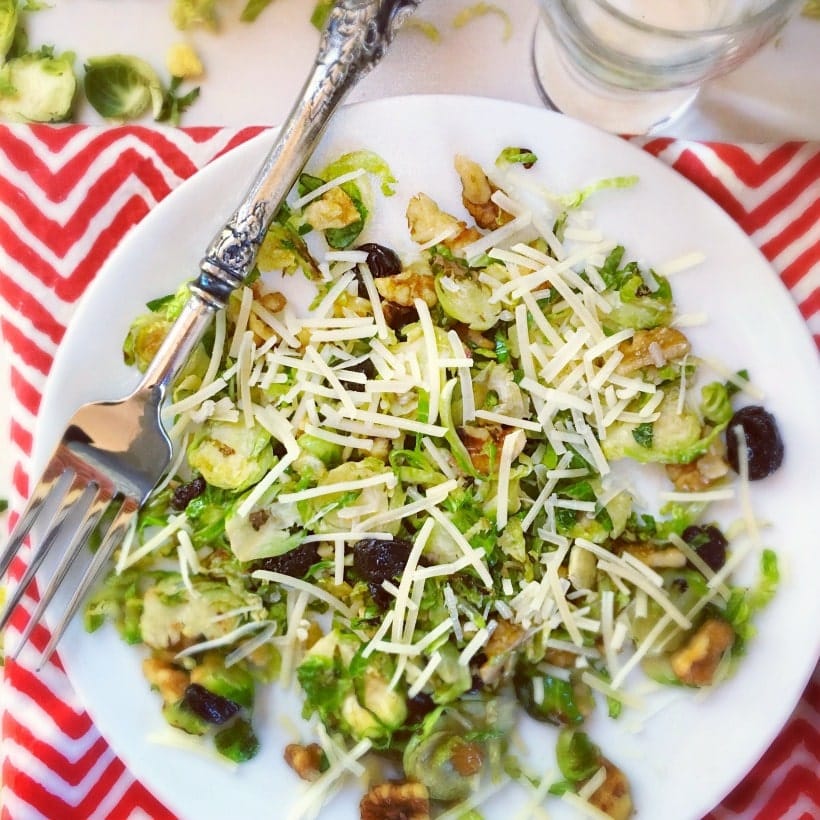 Sauteed Brussels Sprouts with Tart Cherries and Toasted Walnuts | Gluten Free Brussels Sprouts Recipes @thespicyrd