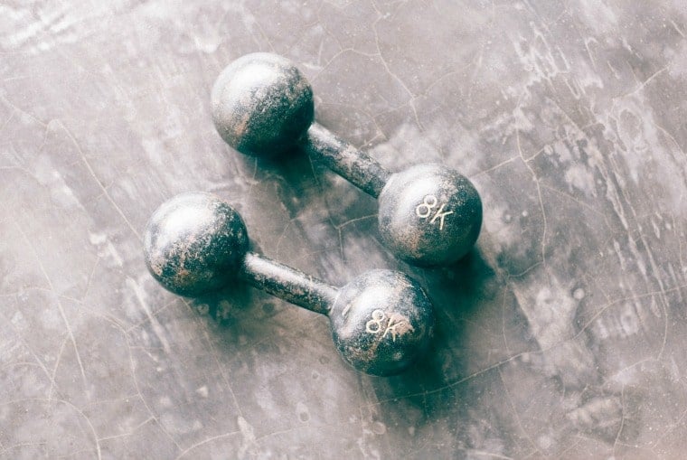 2 dumbells