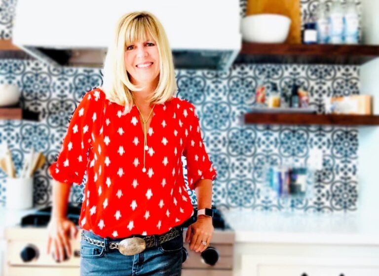 Photo of EA Stewart, Registered Dietitian in her kitchen.