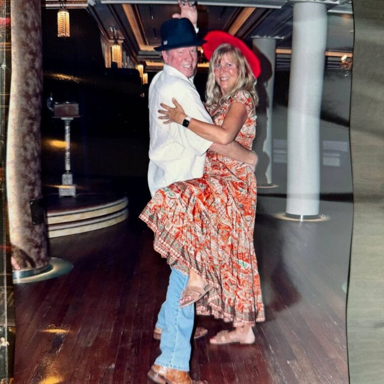 Man and woman doing the tango.